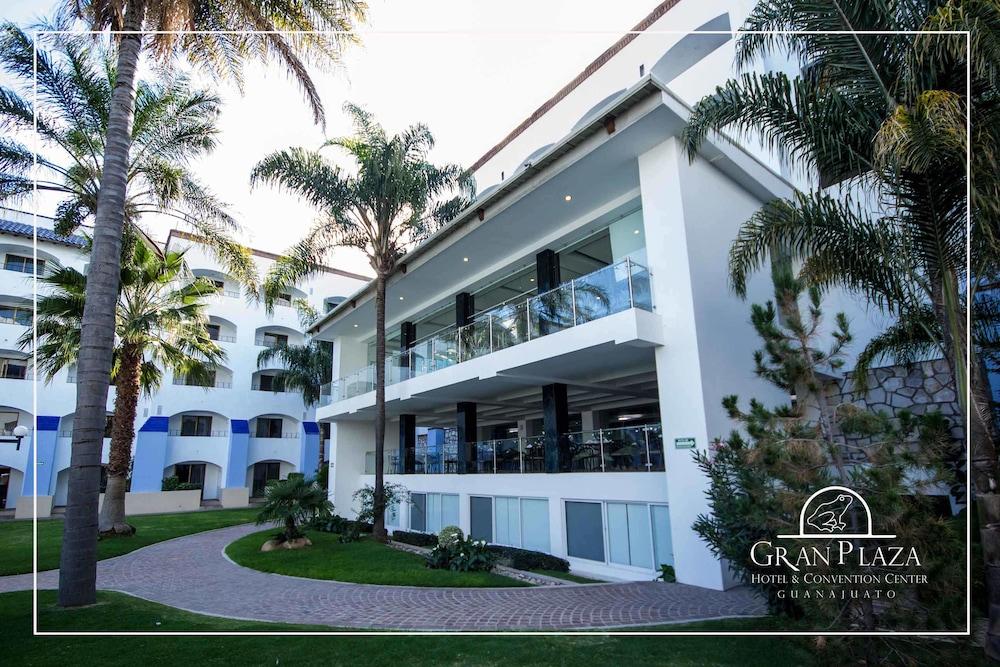 Hotel Gran Plaza & Convention Center Γκουαναχουάτο Εξωτερικό φωτογραφία