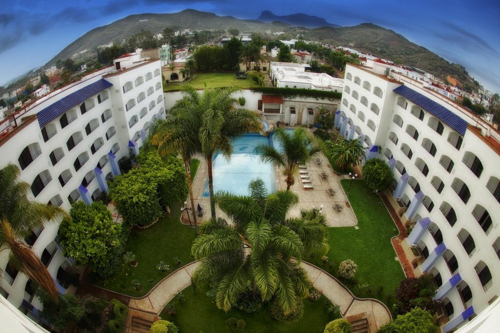 Hotel Gran Plaza & Convention Center Γκουαναχουάτο Εξωτερικό φωτογραφία