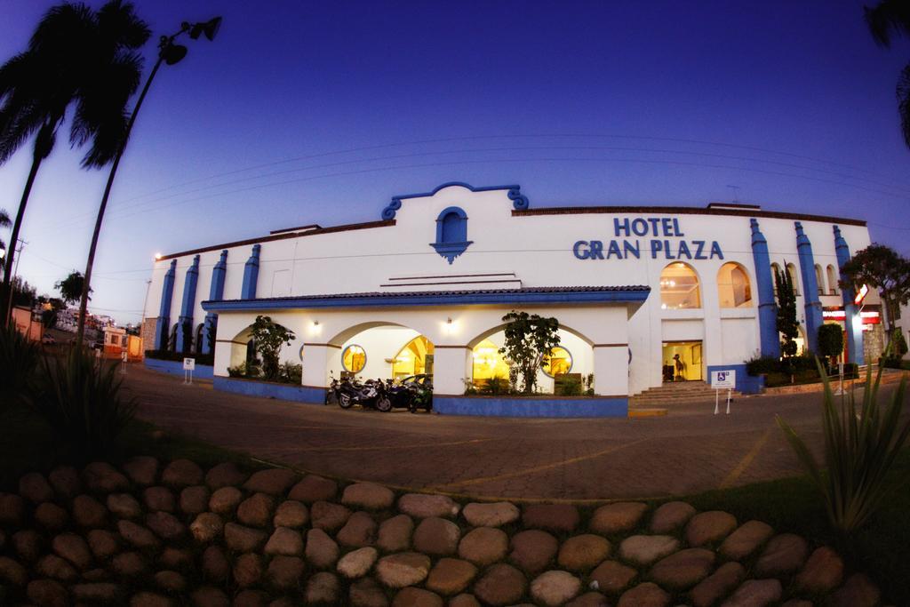 Hotel Gran Plaza & Convention Center Γκουαναχουάτο Εξωτερικό φωτογραφία