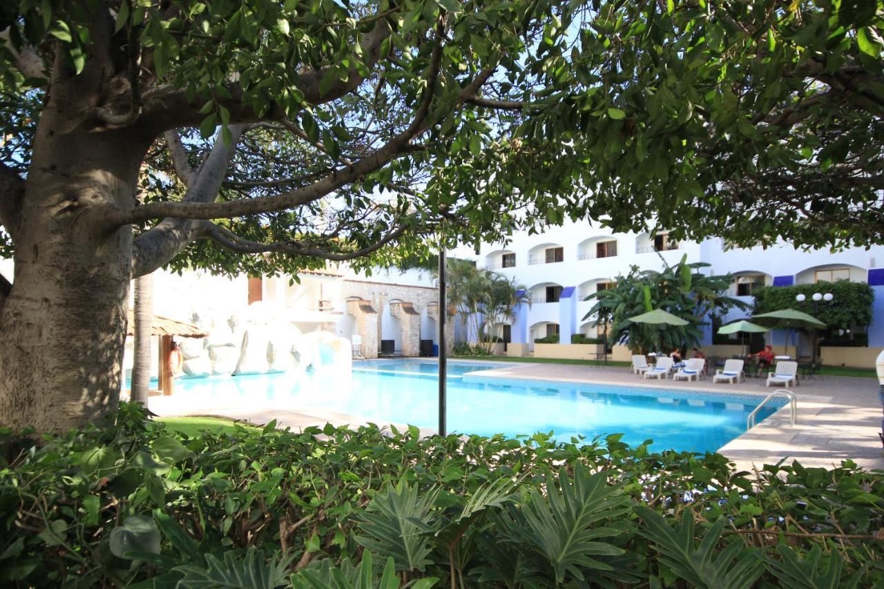 Hotel Gran Plaza & Convention Center Γκουαναχουάτο Εξωτερικό φωτογραφία